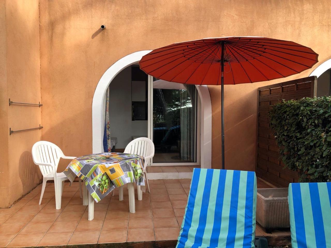 50M Plage T2 Grande Terrasse Vue Mer Climatise Piscine Chauffee, Parking Clos Gratuit Sanary-sur-Mer Kültér fotó